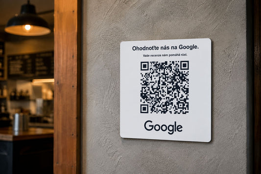 QR cedulka pro Google recenze | Gravírovaná tabulka s QR kódem