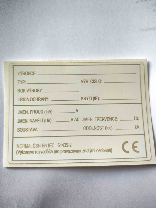 10 x Prázdný typový štítek na průmyslový rozvaděč (dle ČSN EN 61439-2)