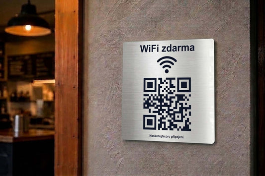 QR cedulka pro WiFi | Gravírovaná tabulka s QR kódem
